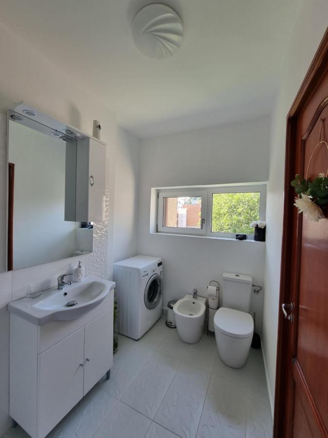 Toma Boutique Apartment Брашов Екстериор снимка