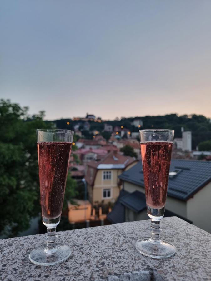Toma Boutique Apartment Брашов Екстериор снимка