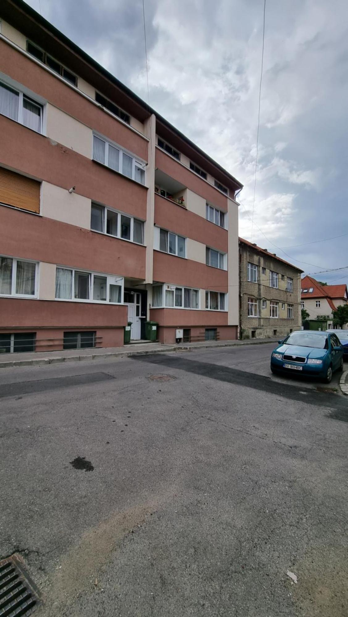 Toma Boutique Apartment Брашов Екстериор снимка